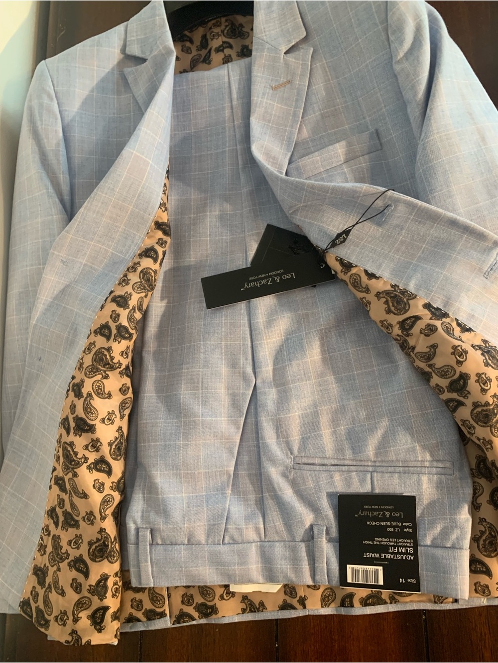 NEW LEO & ZACHARY Suit in Color Blue Glen Checks Size 14
